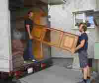 UMZUG BERN Umz�ge L�scher  Bild 9
